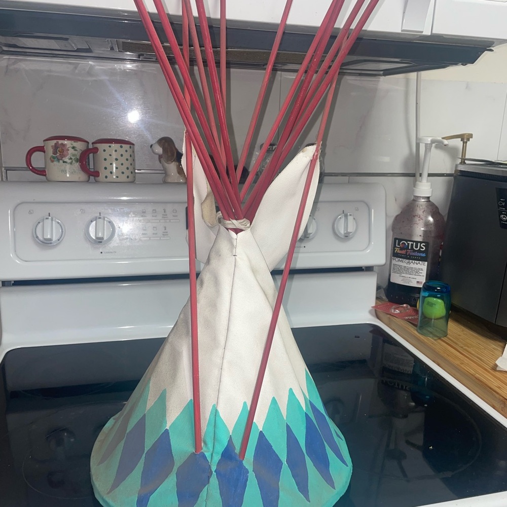 Colorful Teepee Wall Decor with Red and Blue Accents